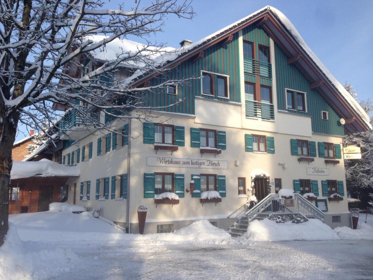 Hotel Lustiger Hirsch Akams Exterior foto